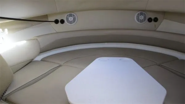 Slide: The Image of Boston Whaler 275 CONQUEST (Reduced) 2005 - 6