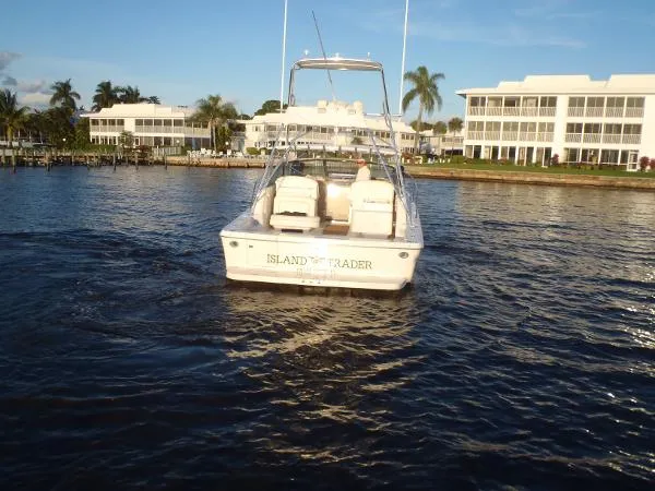 Slide: The Image of Sea Ray Express Cruiser W/Marlin Tower 1999 - 3
