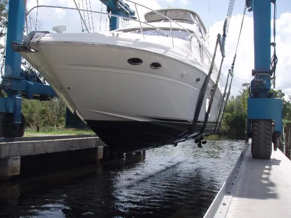 Slide: The Image of Sea Ray 540 Cockpit Motor Yacht 2001 - 3