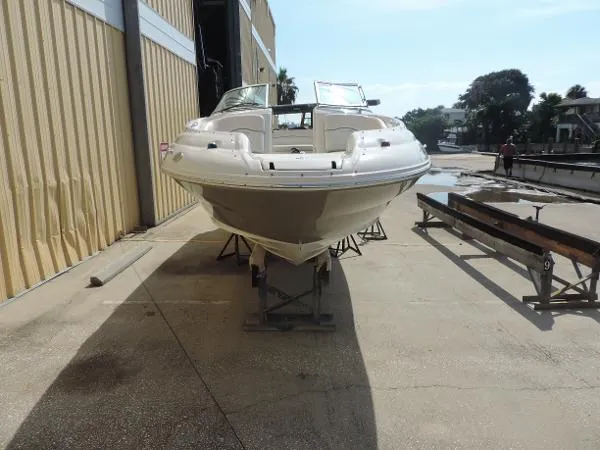 Slide: The Image of Sea Ray 240 Sundeck 2008 - 2