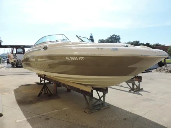 Slide: The Image of Sea Ray 240 Sundeck 2008 - 3