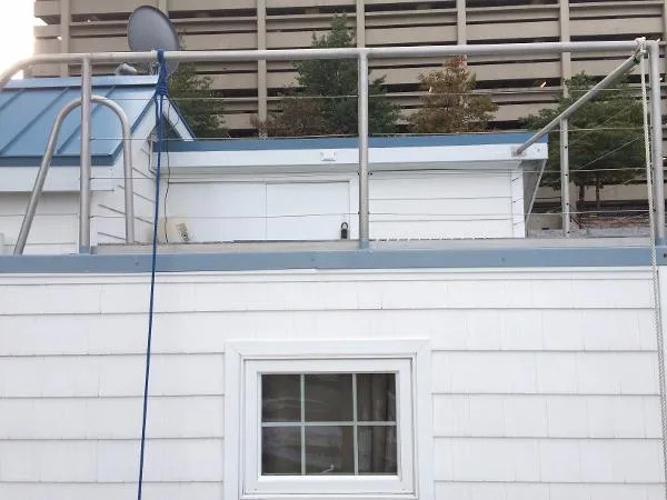Slide: The Image of Anderson 40' Houseboat 2003 - 4