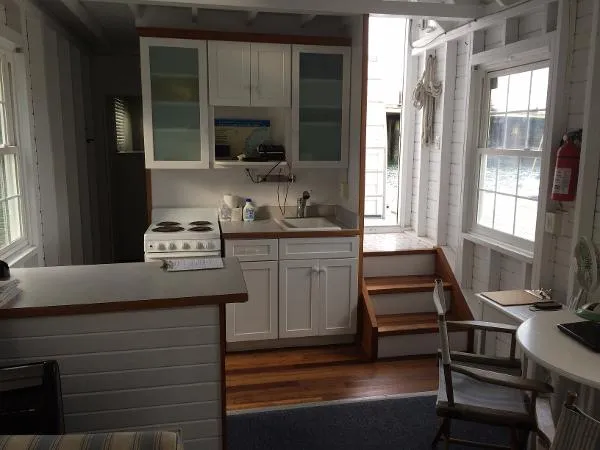 Slide: The Image of Anderson 40' Houseboat 2003 - 7