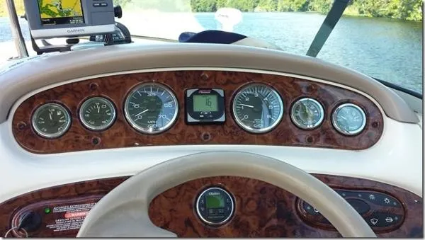 Slide: The Image of Sea Ray 240 Sundeck 2003 - 5