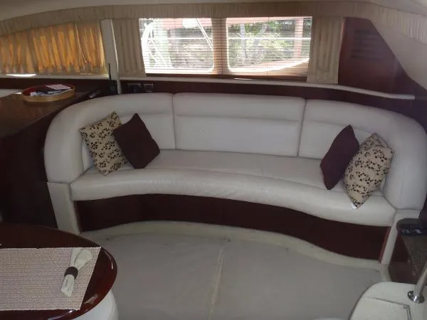 Slide: The Image of Sea Ray 40 Motor Yacht- Lift Thruster 2006 - 6