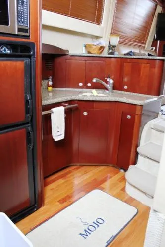 Slide: The Image of Sea Ray 44 Sedan Bridge 2006 - 7