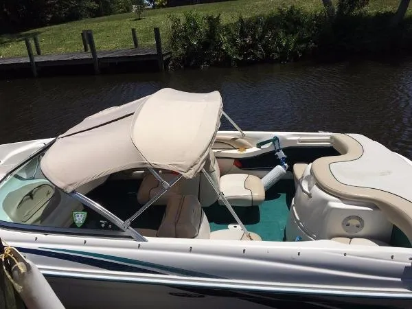 Slide: The Image of Sea Ray Bow Rider 1998 - 1