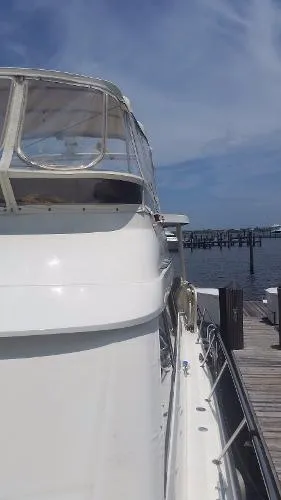 Slide: The Image of Silverton Motor Yacht 1991 - 3