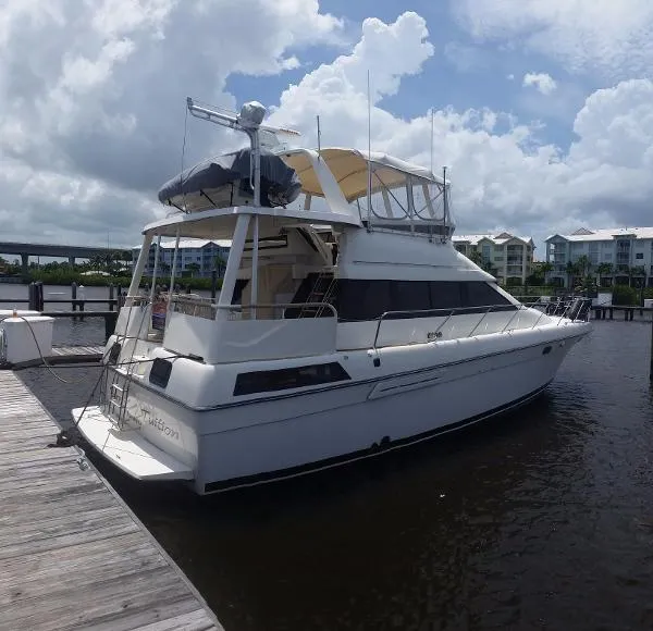 Slide: The Image of Silverton Motor Yacht 1991 - 6
