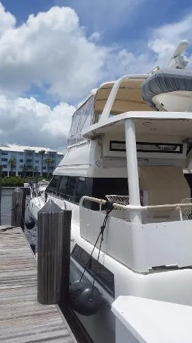 Slide: The Image of Silverton Motor Yacht 1991 - 9