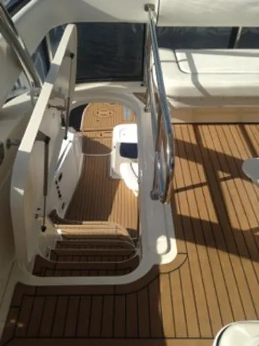 Slide: The Image of Sea Ray 58 Sedan Bridge 2006 - 4