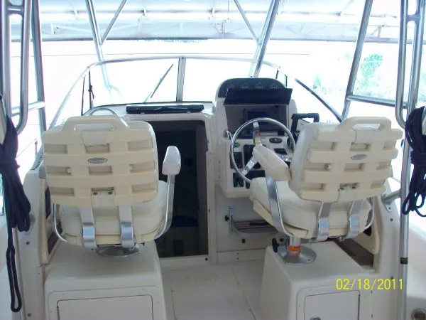 Slide: The Image of Grady-White 270 ISLANDER 2004 - 10