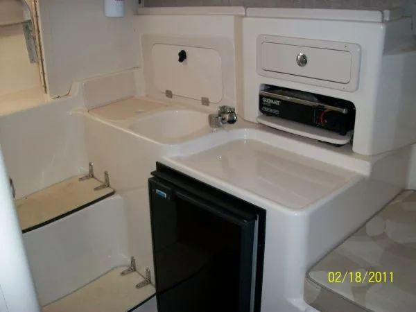 Slide: The Image of Grady-White 270 ISLANDER 2004 - 6