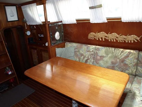Slide: The Image of Gulfstar 47 Sailmaster 1979 - 8