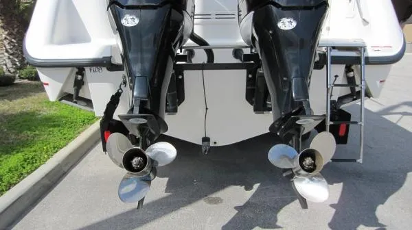 Slide: The Image of Boston Whaler 305 Conquest 2008 - 1