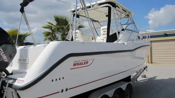 Slide: The Image of Boston Whaler 305 Conquest 2008 - 4