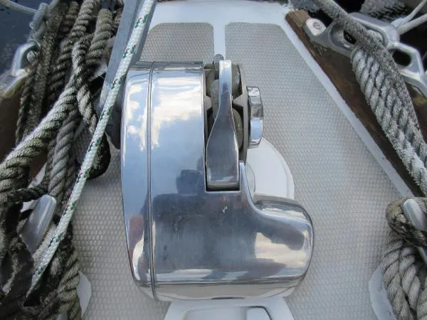 Slide: The Image of Cheoy Lee Offshore 38 1980 - 3