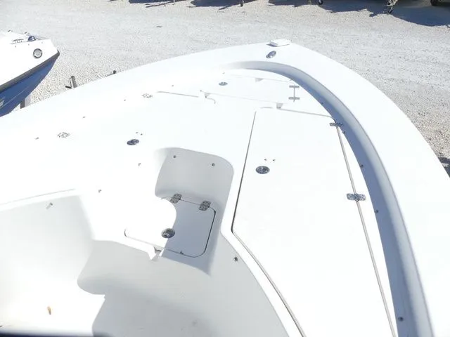 Slide: The Image of Sportsman Masters 227 Bay Boat 2015 - 9