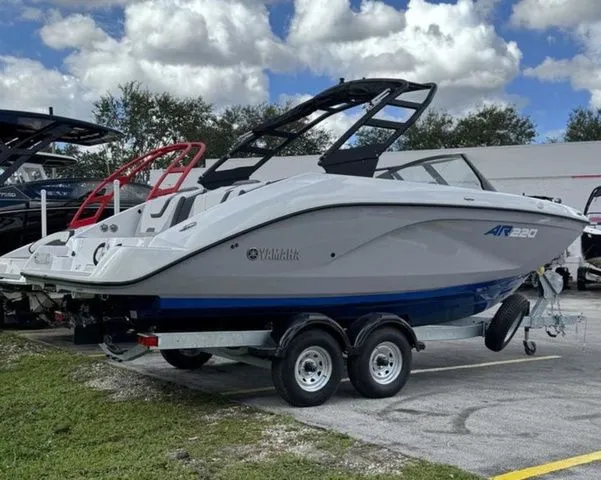 Slide: The Image of Yamaha AR220 2026 - 6