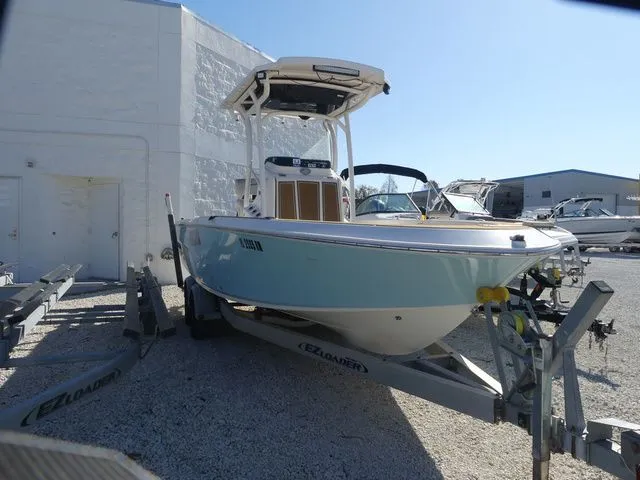 Slide: The Image of Wellcraft 221 Bay 2018 - 2