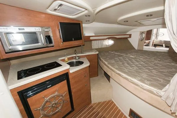 Slide: The Image of Rinker 330 Express Cruiser 2008 - 10