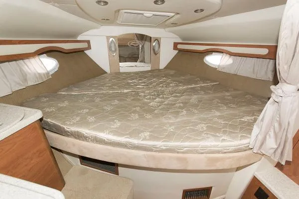 Slide: The Image of Rinker 330 Express Cruiser 2008 - 11