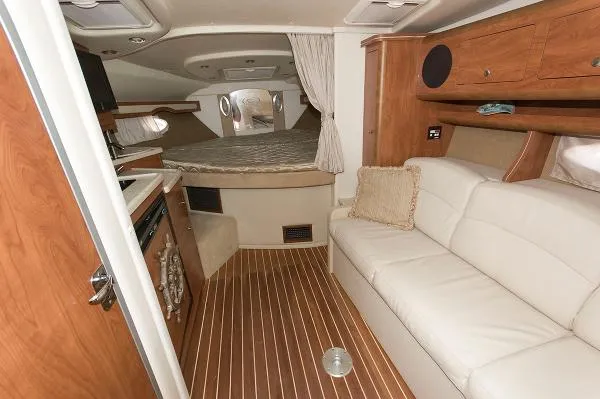 Slide: The Image of Rinker 330 Express Cruiser 2008 - 7