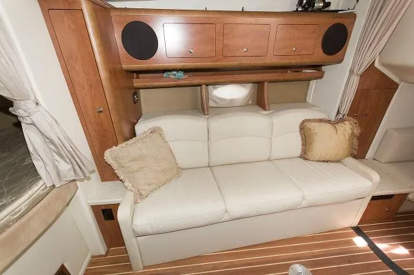 Slide: The Image of Rinker 330 Express Cruiser 2008 - 9