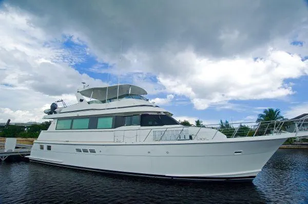 Slide: The Image of Hatteras 65' Sport Deck Motor Yacht 1998 - 0