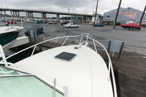 Slide: The Image of Albemarle 280 Express Fisherman 2005 - 9