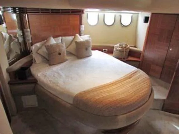 Slide: The Image of Azimut 55 E 2002 - 8