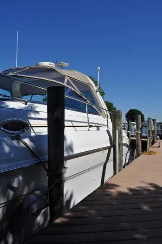 Slide: The Image of Sea Ray 410 Express Cruiser 2001 - 2