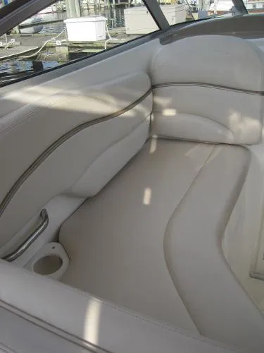 Slide: The Image of Larson Cabrio 240 2004 - 10