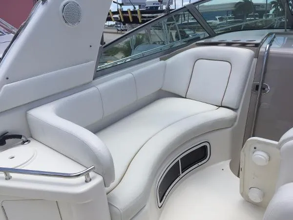 Slide: The Image of Sea Ray Sundancer 2001 - 3