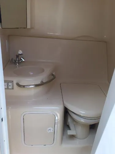 Slide: The Image of Sea Ray Sundancer 2001 - 9