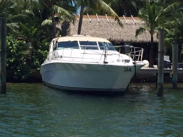 Slide: The Image of Sea Ray 440 Sundancer 1995 - 0