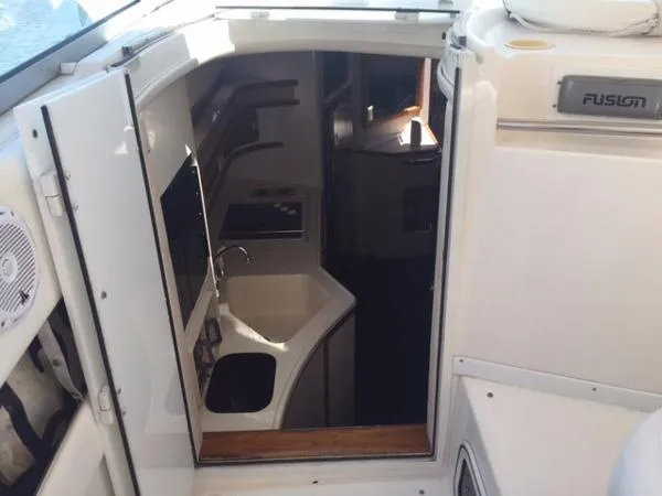 Slide: The Image of Sea Ray 440 Sundancer 1995 - 9