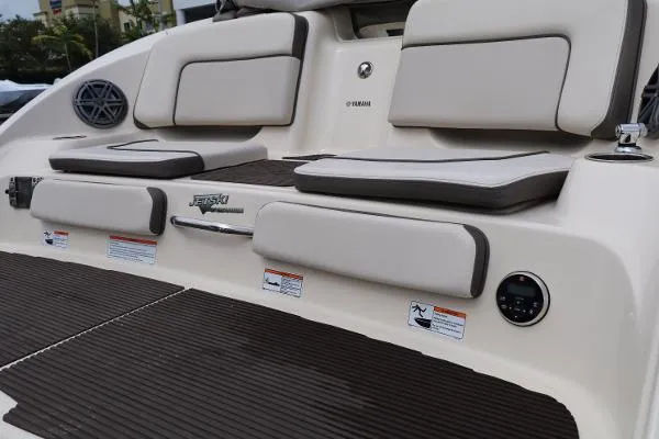 Slide: The Image of Yamaha 242 Limited 2014 - 2