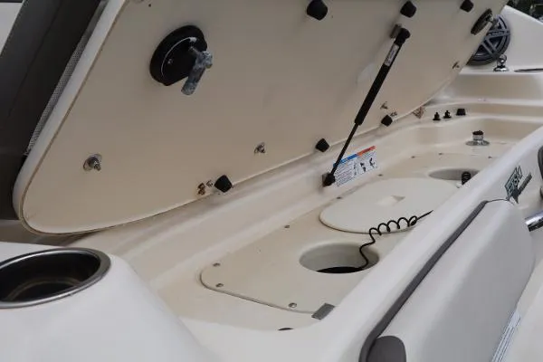 Slide: The Image of Yamaha 242 Limited 2014 - 5