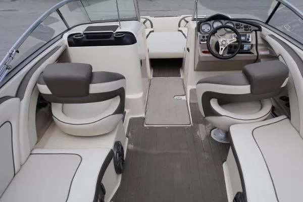 Slide: The Image of Yamaha 242 Limited 2014 - 6