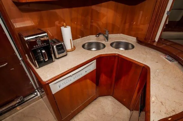 Slide: The Image of Azimut 70 Sea Jet 1999 - 8