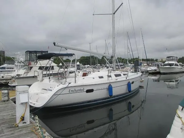 Slide: The Image of Hunter 356 2004 - 0