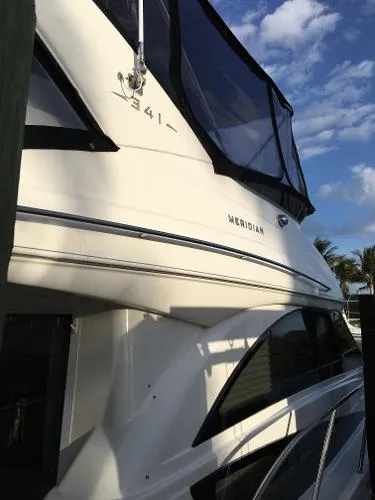 Slide: The Image of Meridian 341 Sedan 2008 - 5