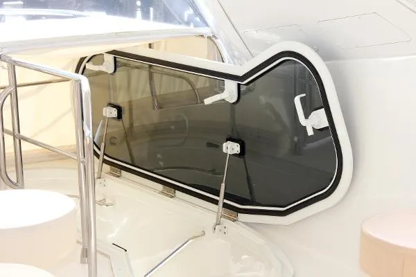 Slide: The Image of Marquis 65 Motor Yacht Skylounge 2006 - 9