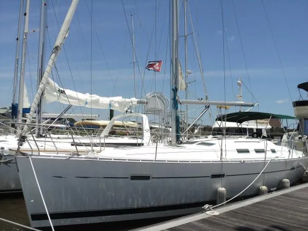 Slide: The Image of Beneteau 373 2005 - 0