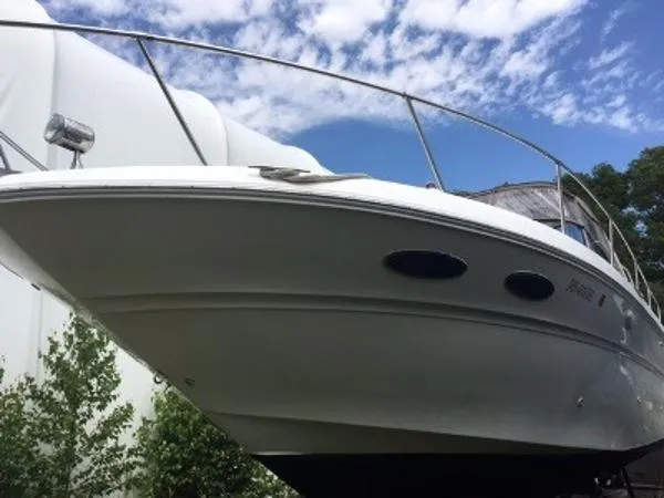 Slide: The Image of Sea Ray Sundancer 1999 - 1