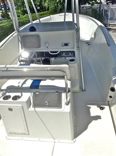 Slide: The Image of Sailfish 2660 CC 2006 - 3