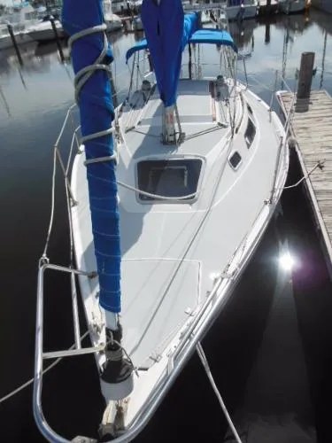 Slide: The Image of Catalina Capri 26 1990 - 7