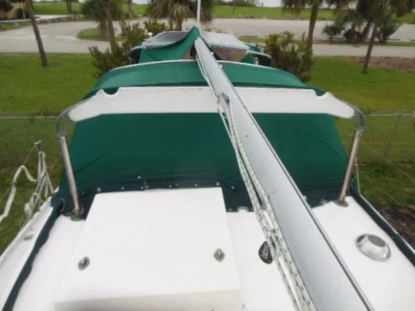Slide: The Image of Yorktown 35 sloop 1978 - 5