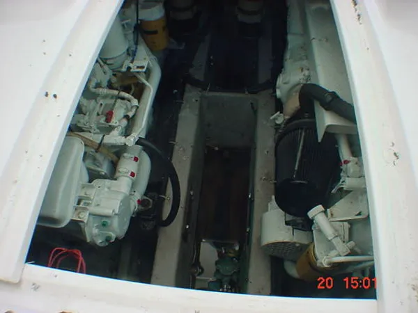 Slide: The Image of Wellcraft COASTAL 1999 - 10